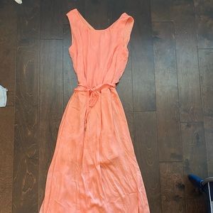 Women’s peach maxi dress